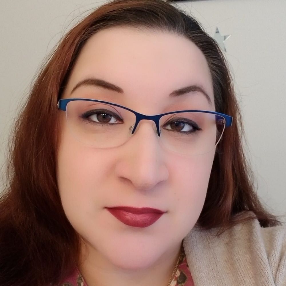 Meet your Posher, Alisa